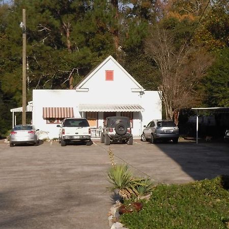 Alpine Inn Hot Springs Bagian luar foto