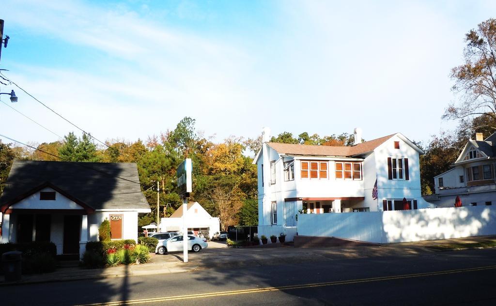 Alpine Inn Hot Springs Bagian luar foto