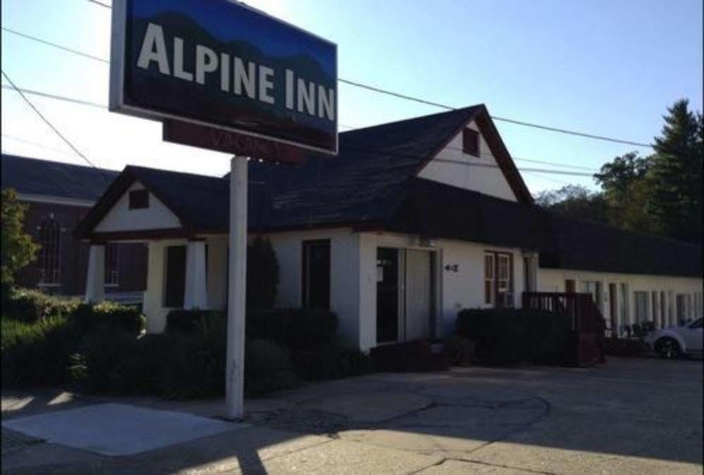 Alpine Inn Hot Springs Bagian luar foto